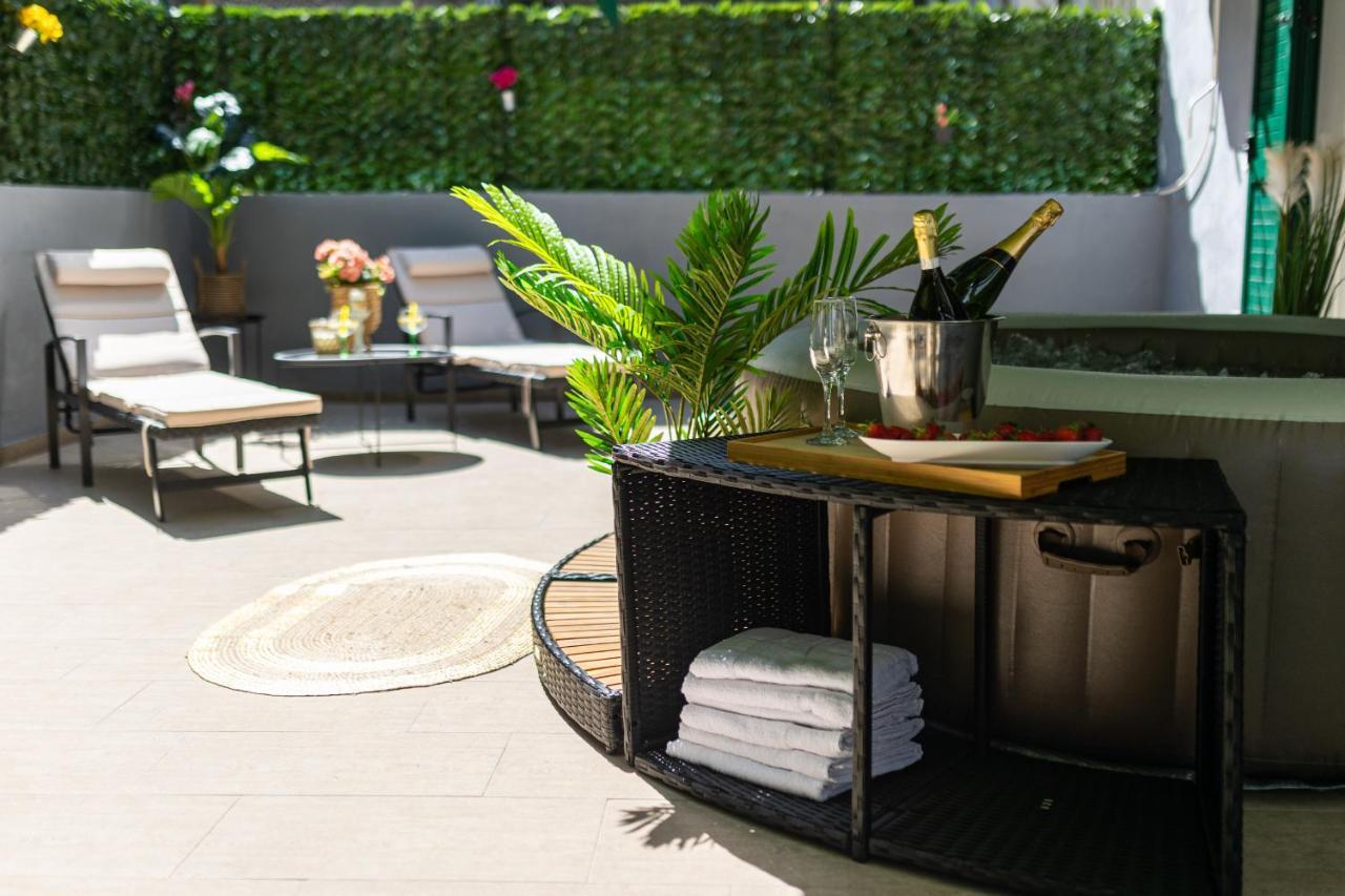 Oasis Luxury Apartment With Terrarce And Jacuzzi Split Buitenkant foto