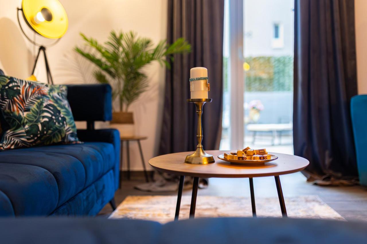 Oasis Luxury Apartment With Terrarce And Jacuzzi Split Buitenkant foto