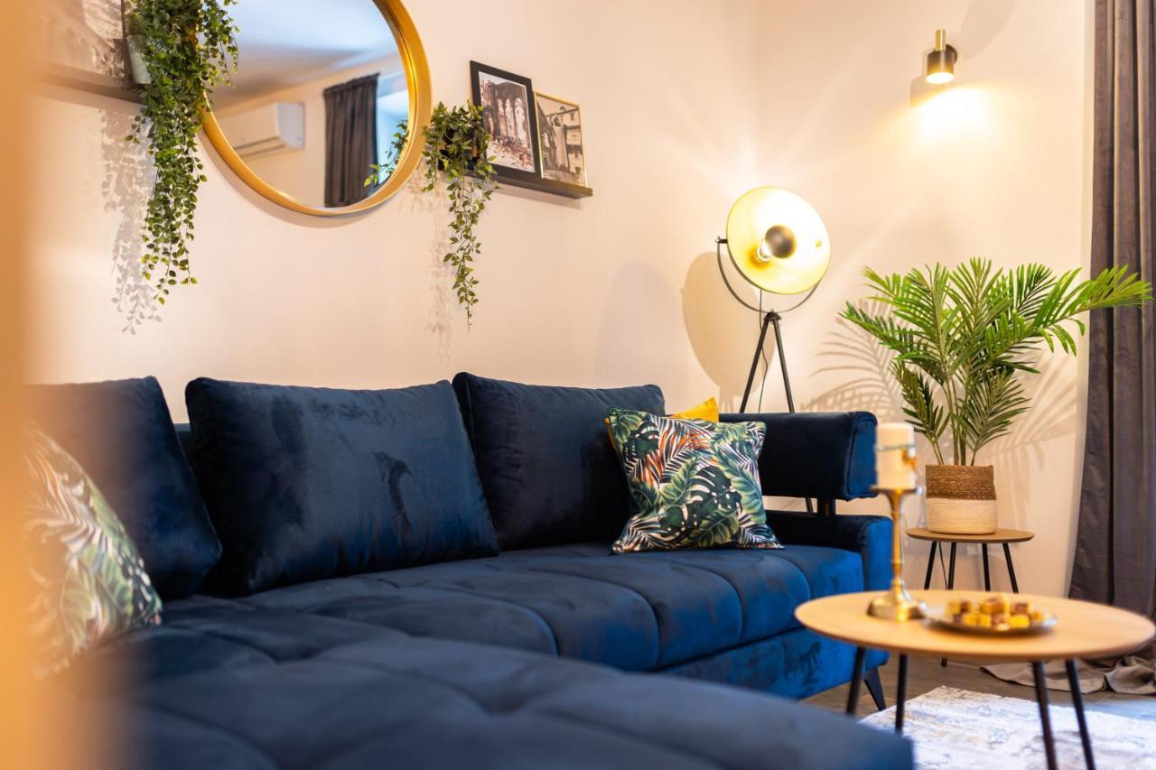 Oasis Luxury Apartment With Terrarce And Jacuzzi Split Buitenkant foto