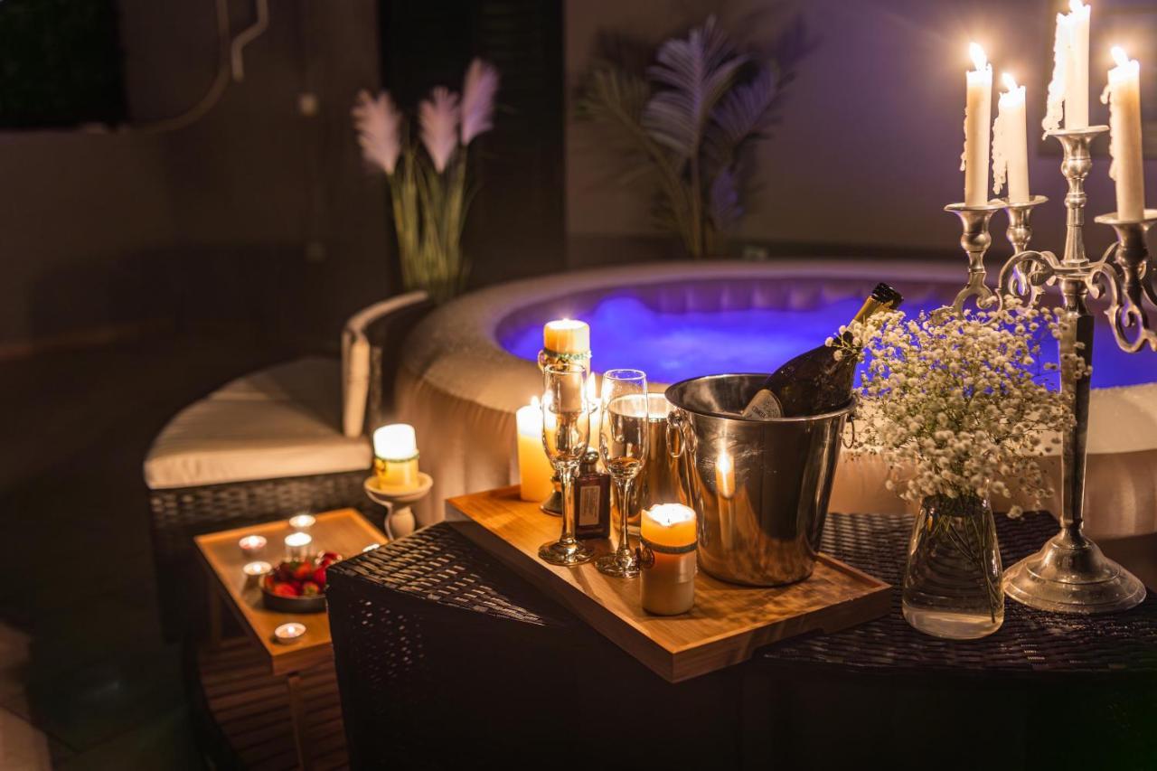 Oasis Luxury Apartment With Terrarce And Jacuzzi Split Buitenkant foto
