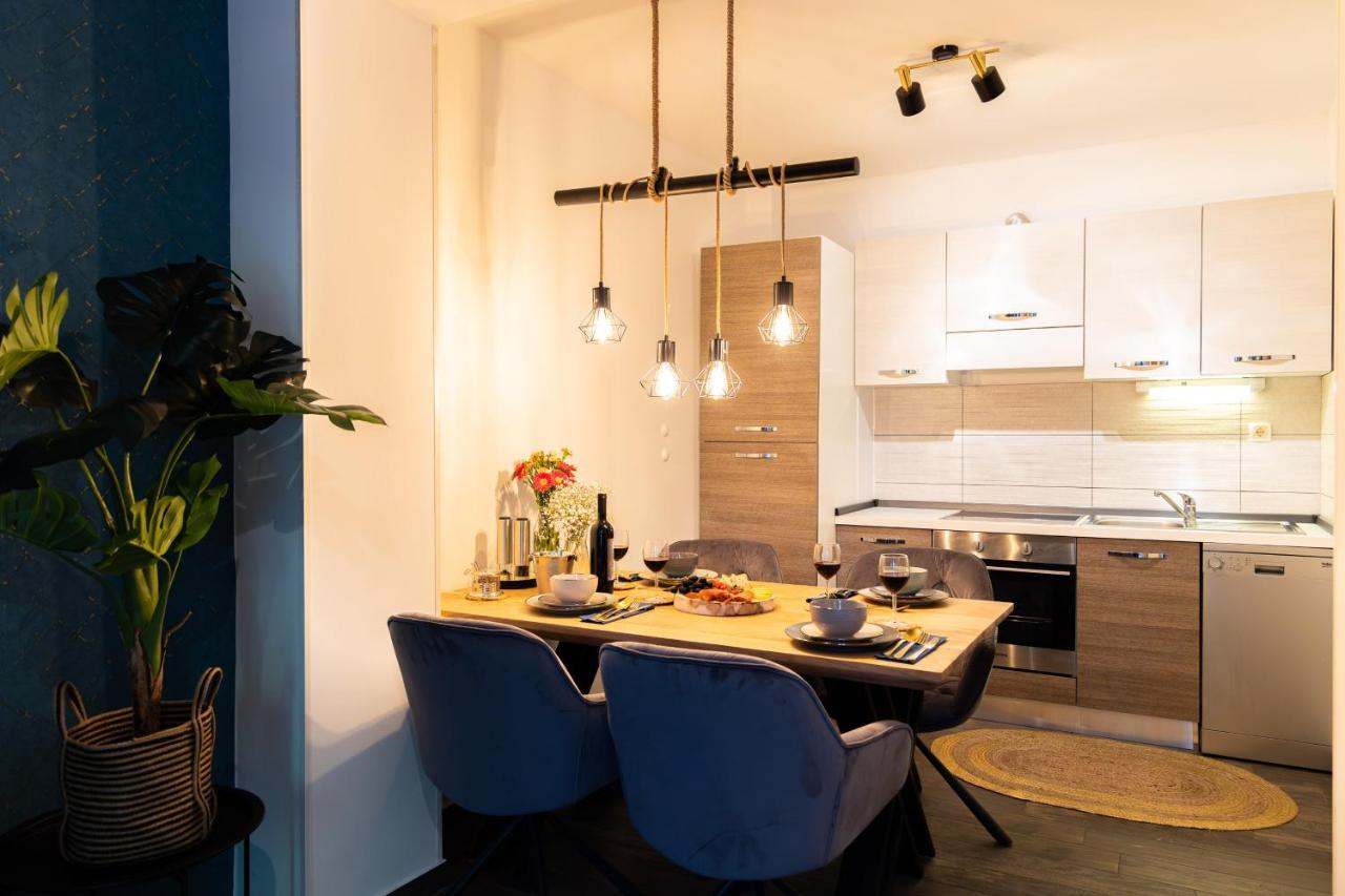 Oasis Luxury Apartment With Terrarce And Jacuzzi Split Buitenkant foto