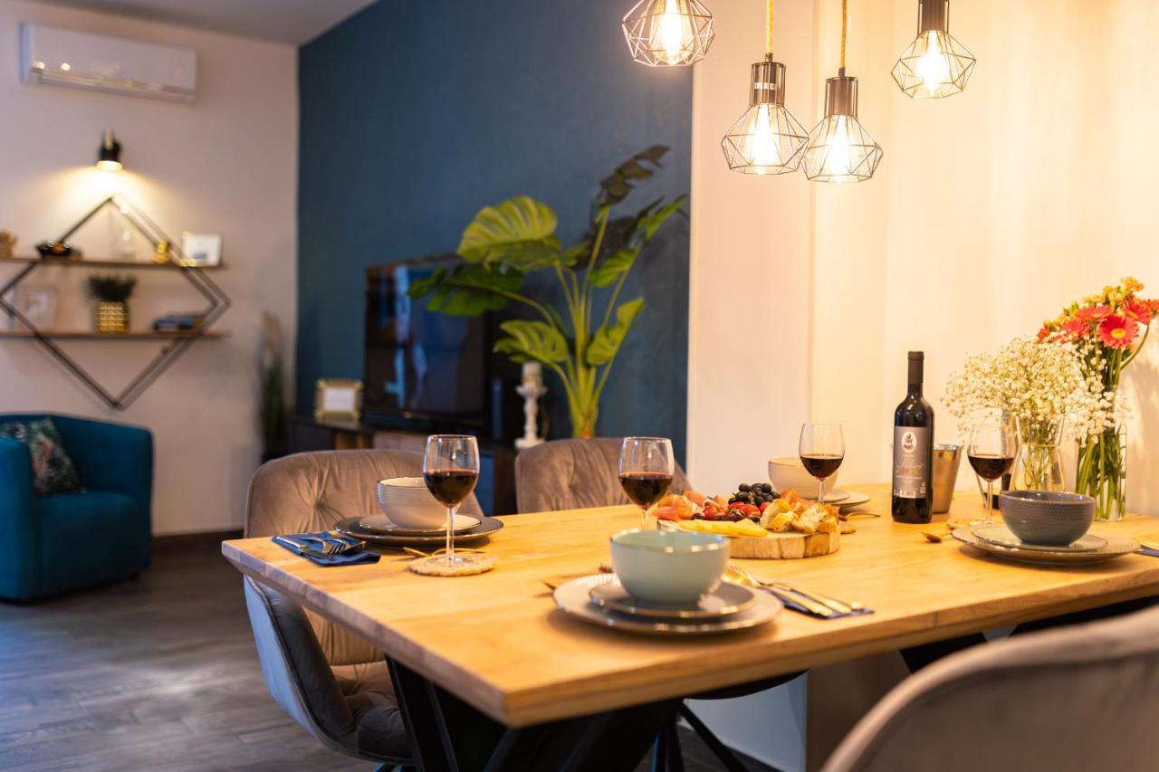 Oasis Luxury Apartment With Terrarce And Jacuzzi Split Buitenkant foto