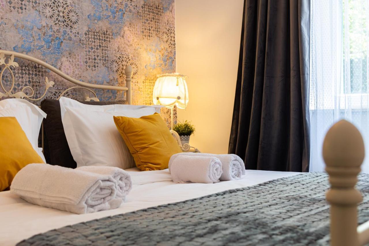 Oasis Luxury Apartment With Terrarce And Jacuzzi Split Buitenkant foto