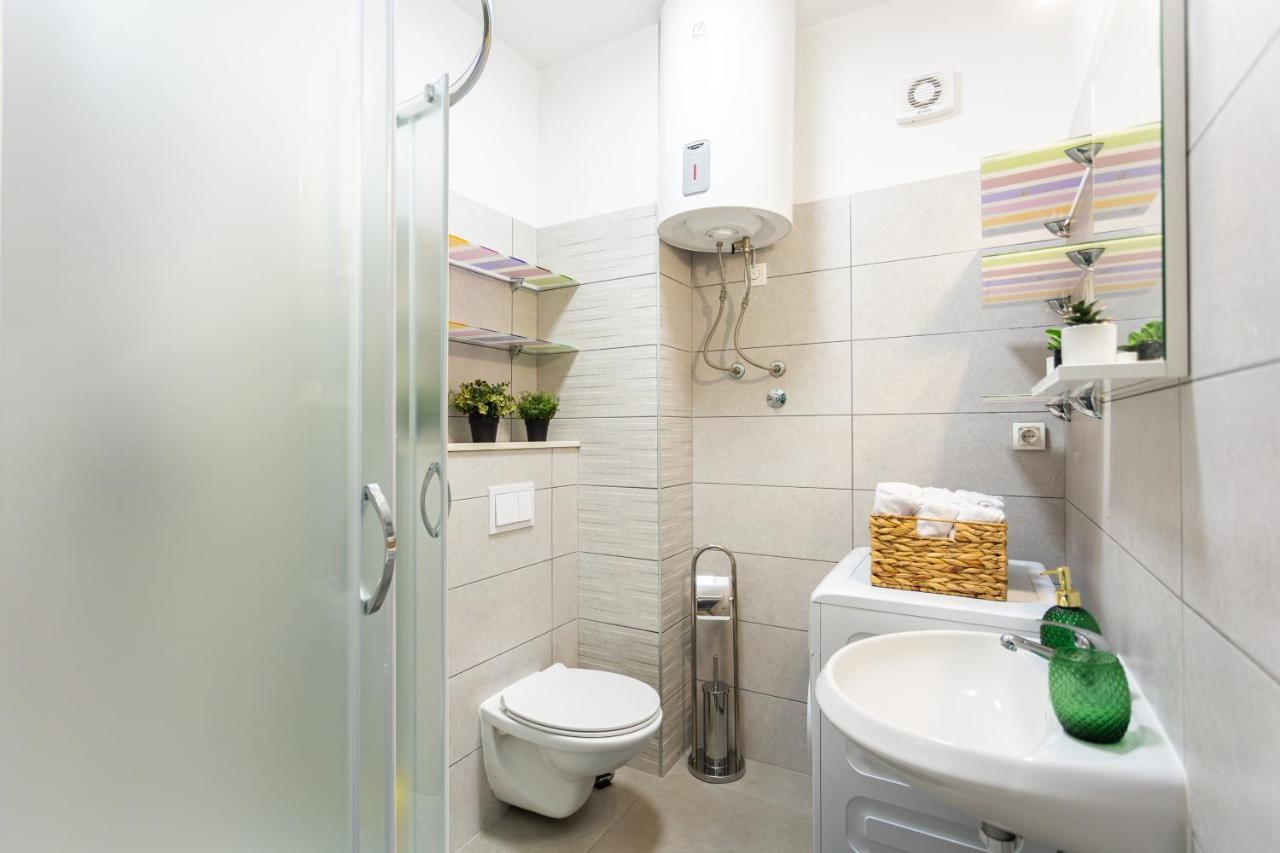 Oasis Luxury Apartment With Terrarce And Jacuzzi Split Buitenkant foto