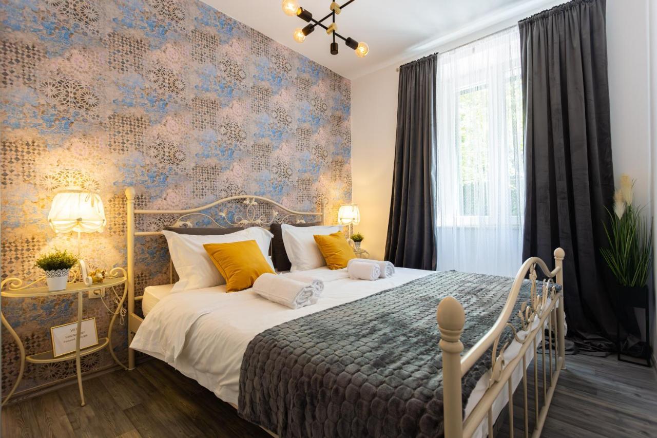 Oasis Luxury Apartment With Terrarce And Jacuzzi Split Buitenkant foto